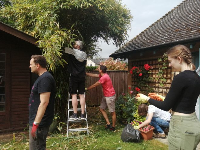 volunteers clearing rubbish